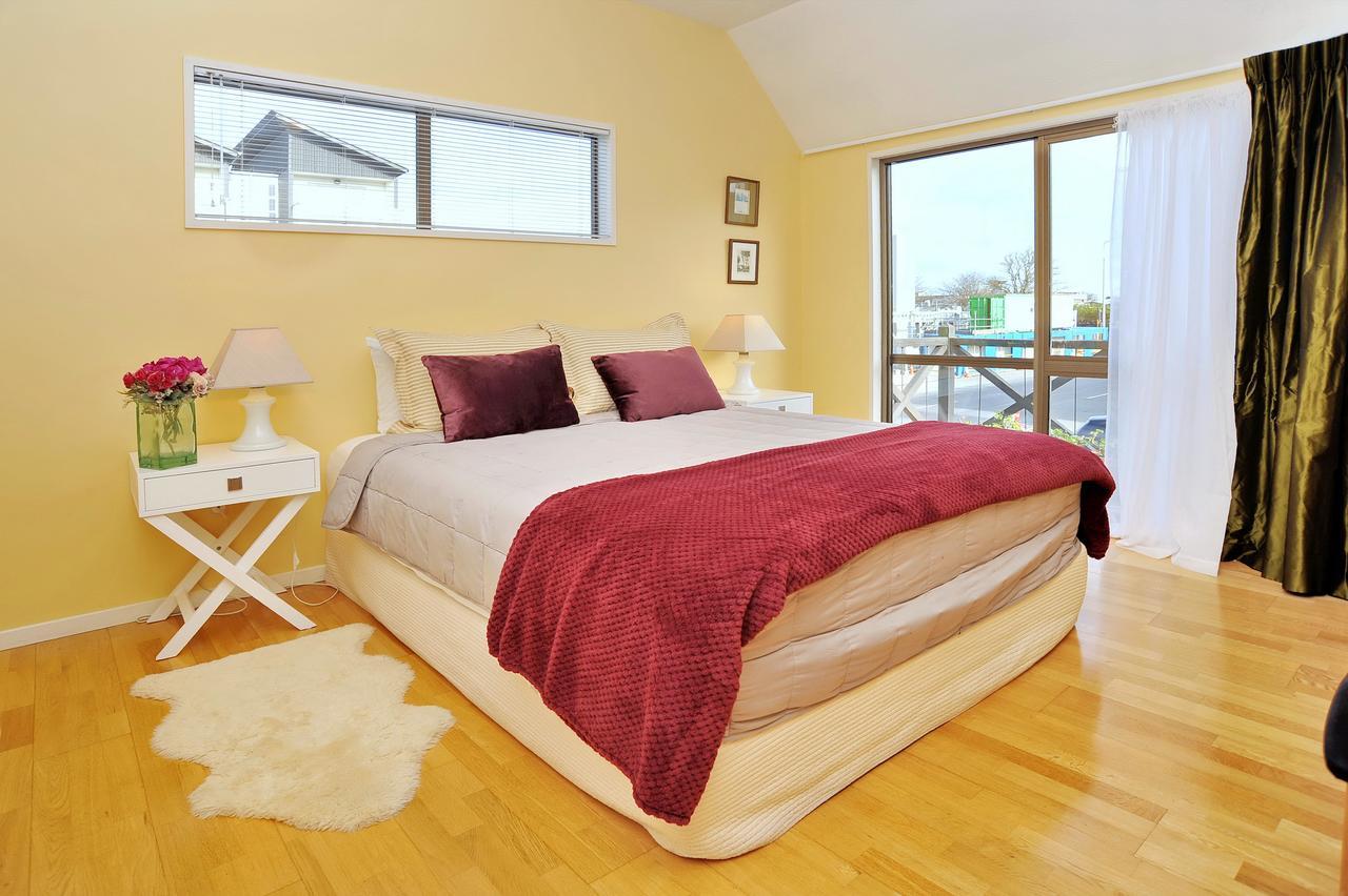 Salisbury Apartment - Christchurch Holiday Homes Extérieur photo
